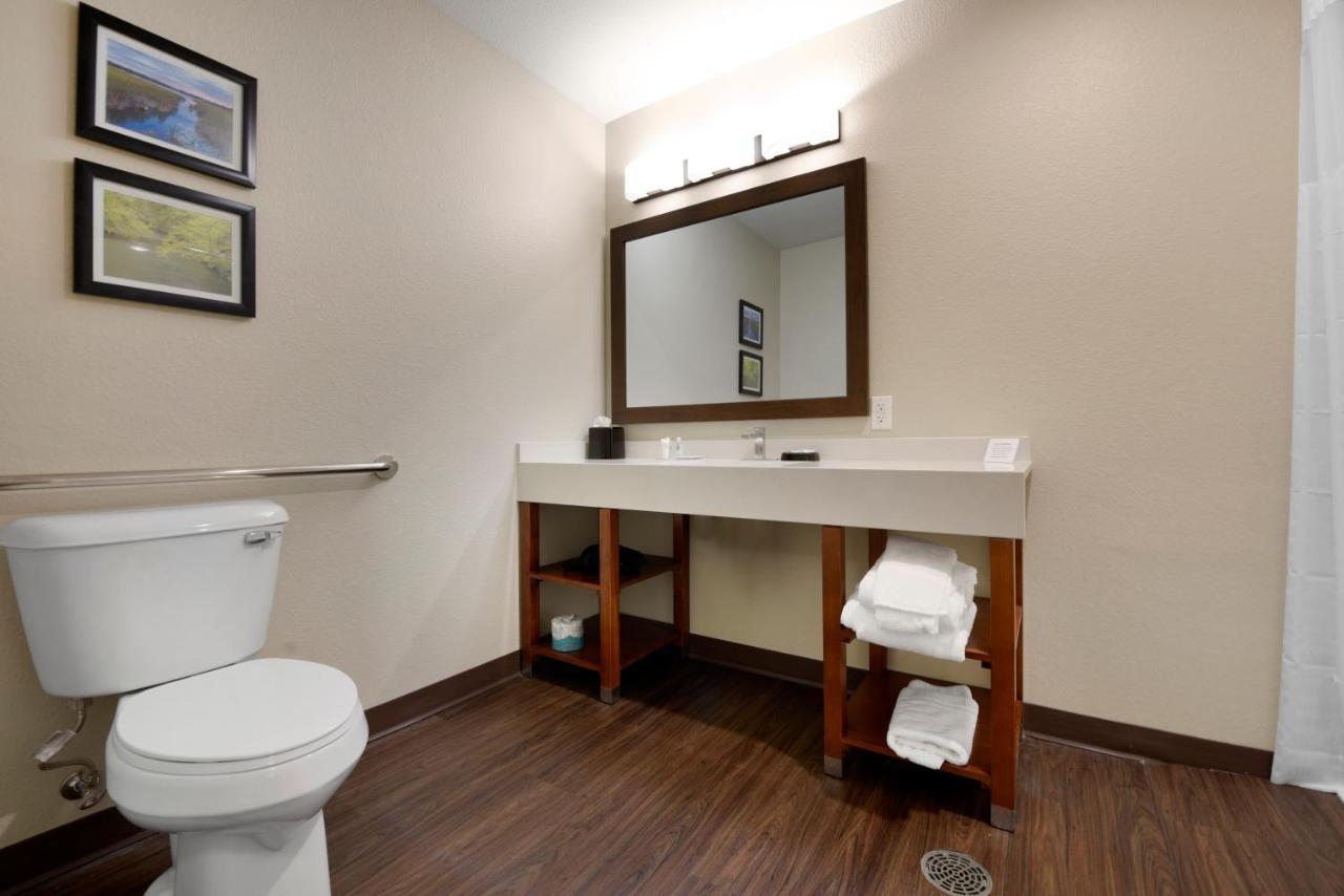Comfort Inn & Suites แมนเคโต ภายนอก รูปภาพ