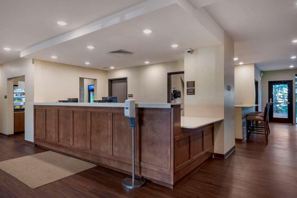 Comfort Inn & Suites แมนเคโต ภายใน รูปภาพ