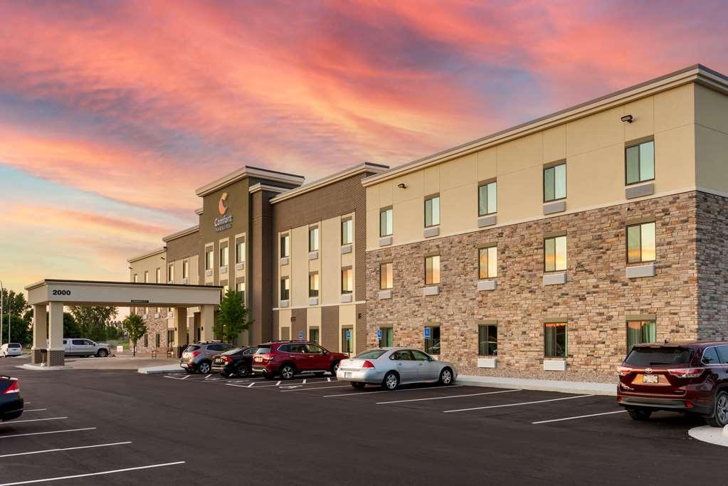 Comfort Inn & Suites แมนเคโต ภายนอก รูปภาพ